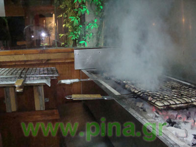 Παϊδάκια και μεζέδες Ζούμπερι Νέας Μάκρης Παϊδάκια και μεζέδες Ζούμπερι Νέας Μάκρης